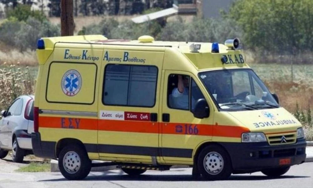 Σοκ στο Ηράκλειο: Γυναίκα έπεσε από ταράτσα-Νοσηλεύεται σε σοβαρή κατάσταση